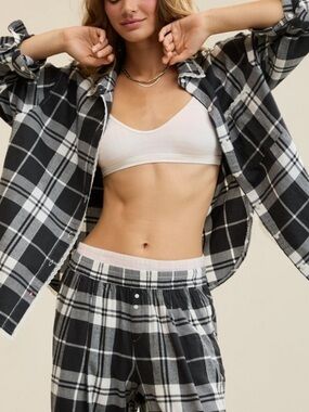 aerie Black & White Plaid Flannel Pajama Set Top, size large, NWT